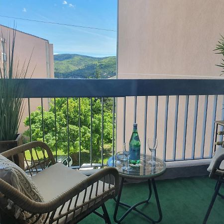 Apartamento L'élan Gréoux-les-Bains Exterior foto